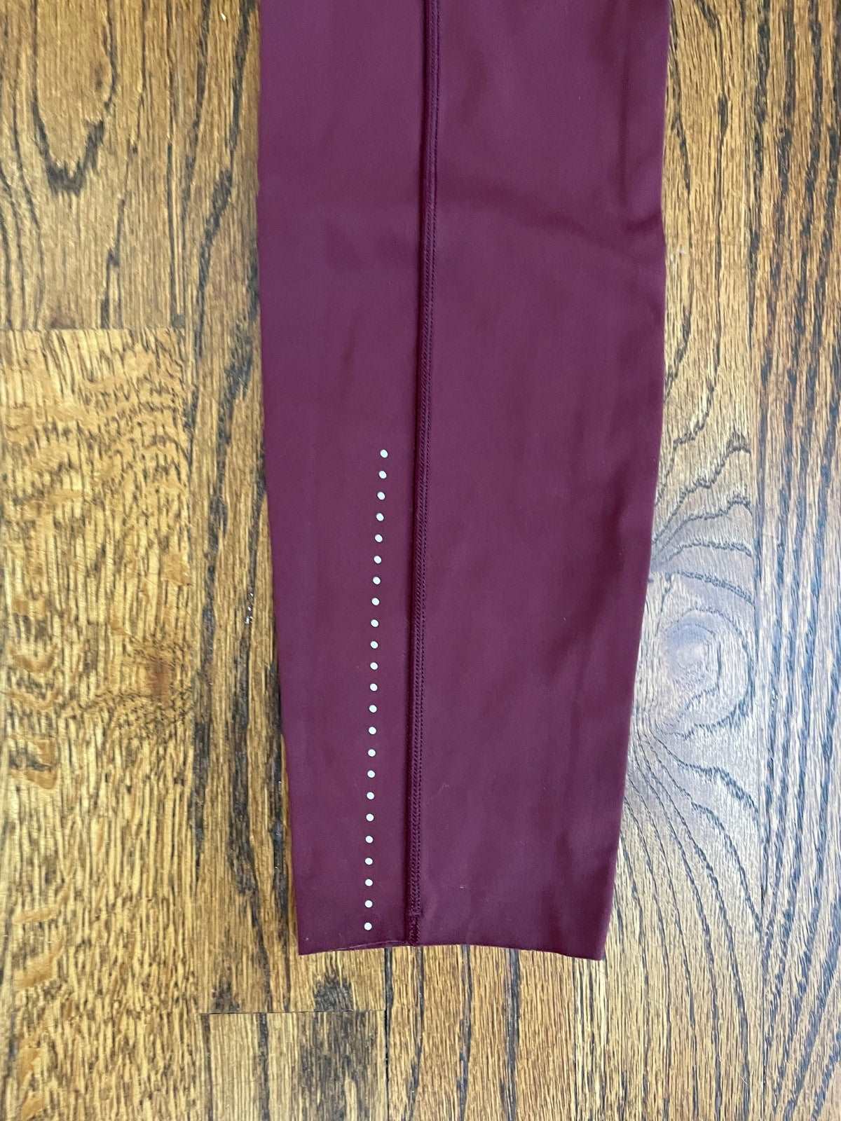 ThriftedEquestrian Clothing 4 Lululemon 3/4 Leggings Maroon - 4