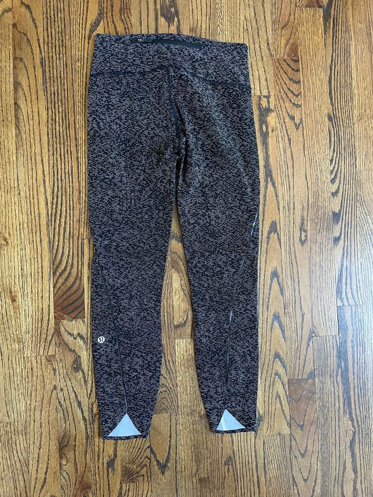 ThriftedEquestrian Clothing 4 Lululemon 7/8 Leggings - 4