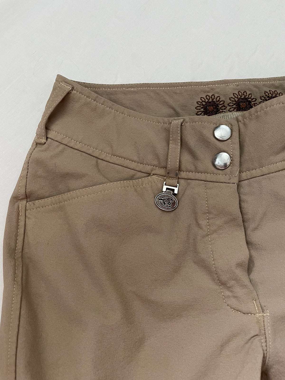 ThriftedEquestrian Clothing 26R Bradley Breeches by SmartPak - 26R