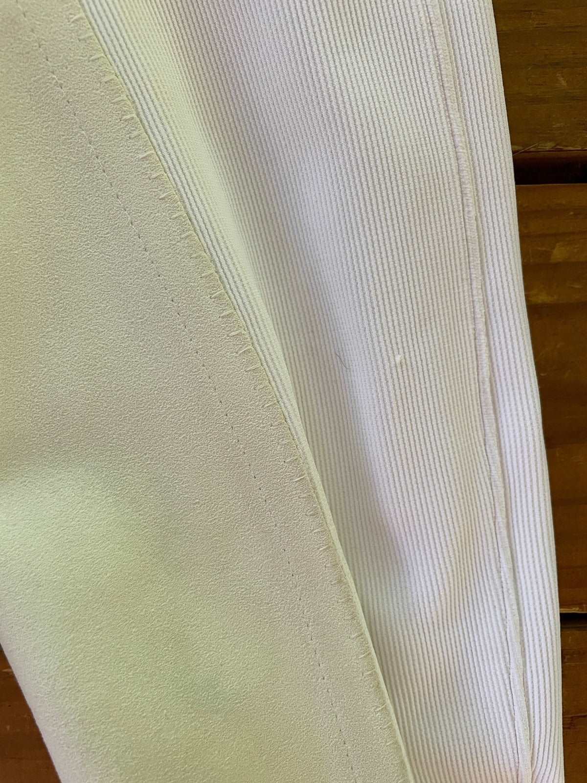 ThriftedEquestrian Clothing Small Irideon Full Seat Tights - Small