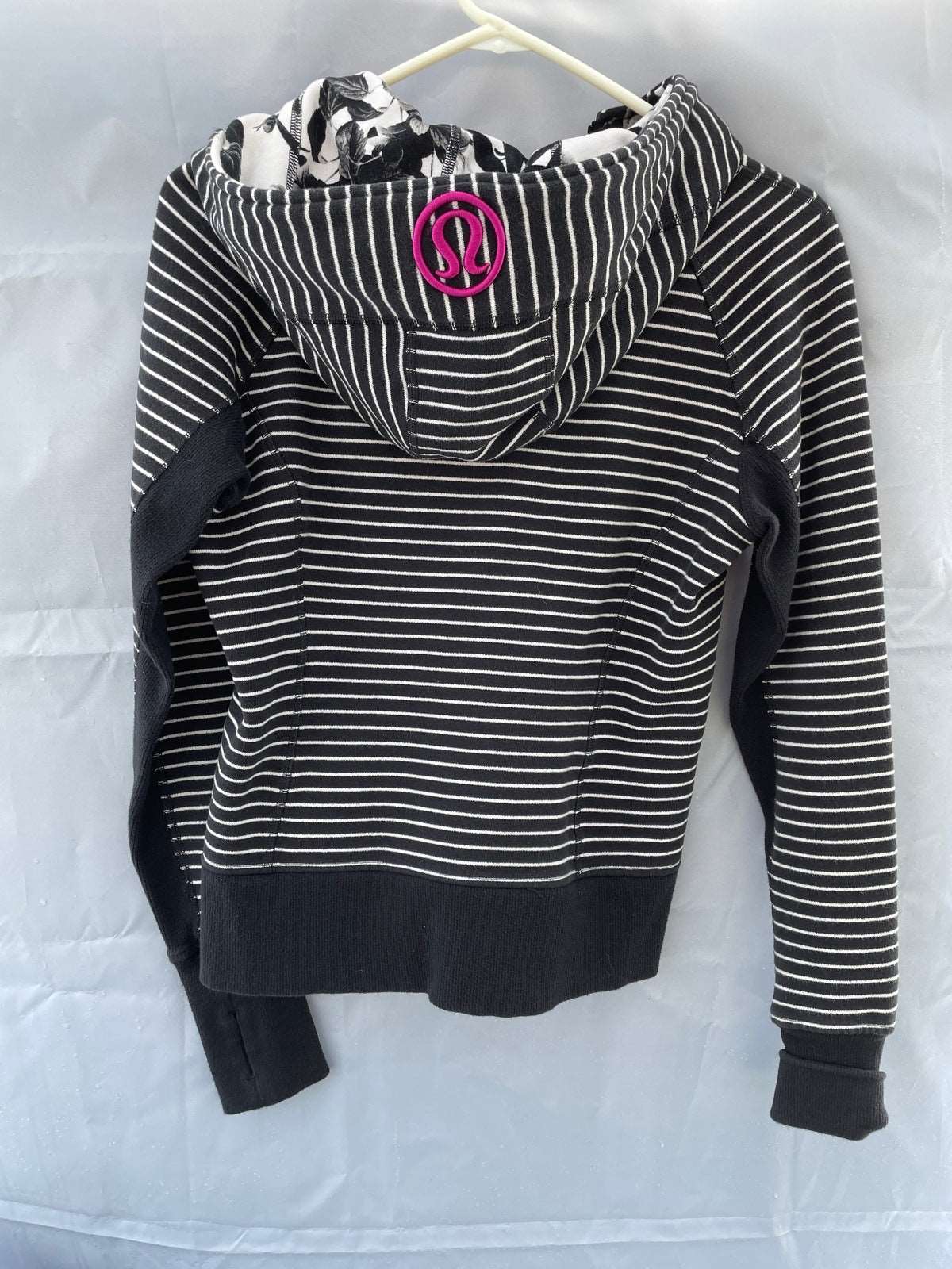 ThriftedEquestrian Clothing 6 Lululemon Fleece Lined Jacket - 6