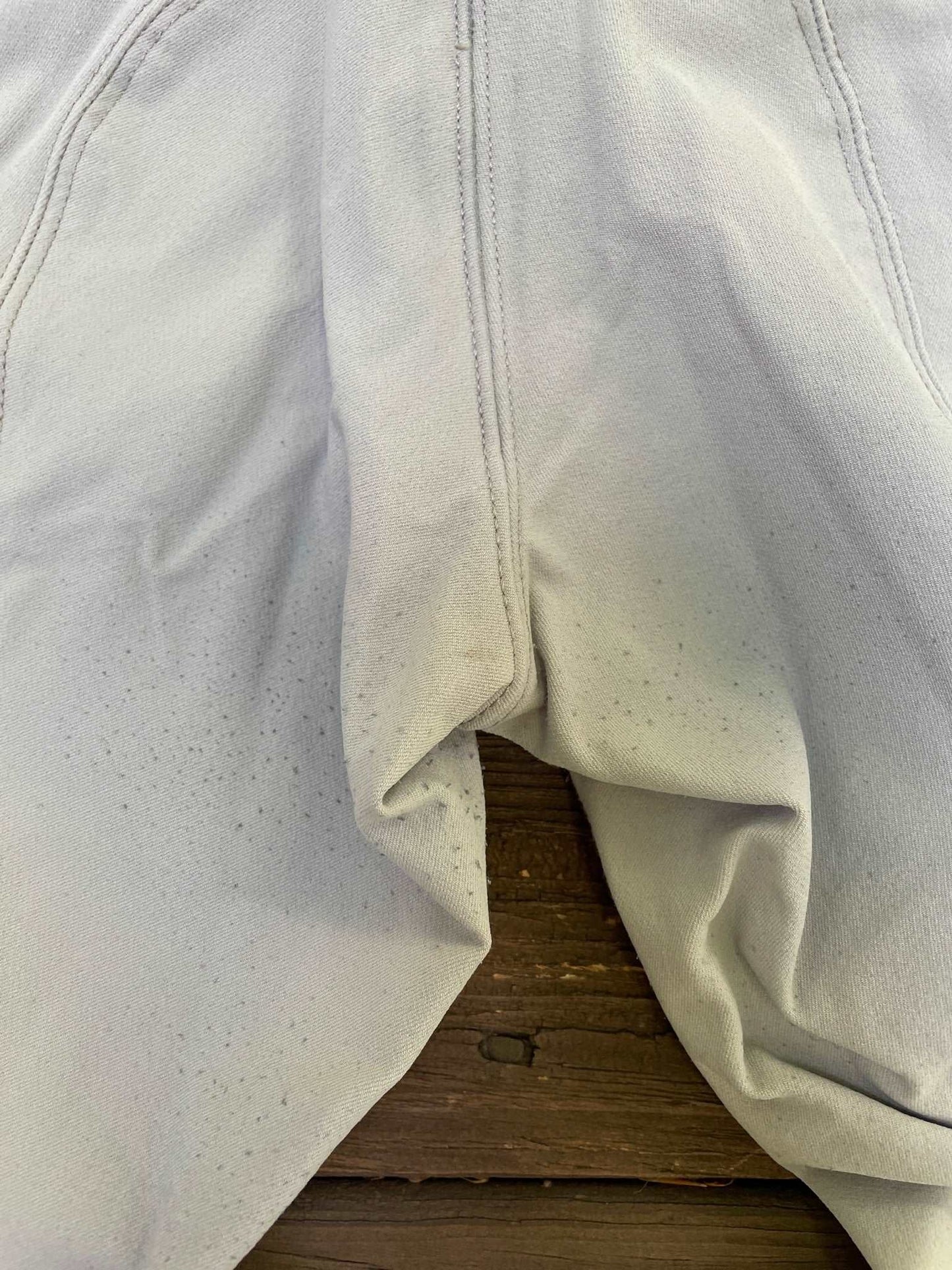ThriftedEquestrian Clothing 26R Romfh Breeches - 26R