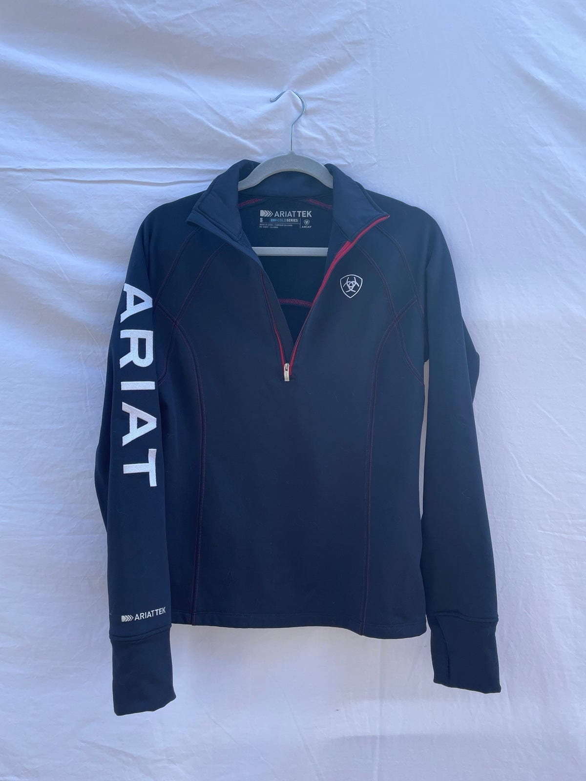 ThriftedEquestrian Clothing Small Ariat Cold Series Quarter Zip - Small
