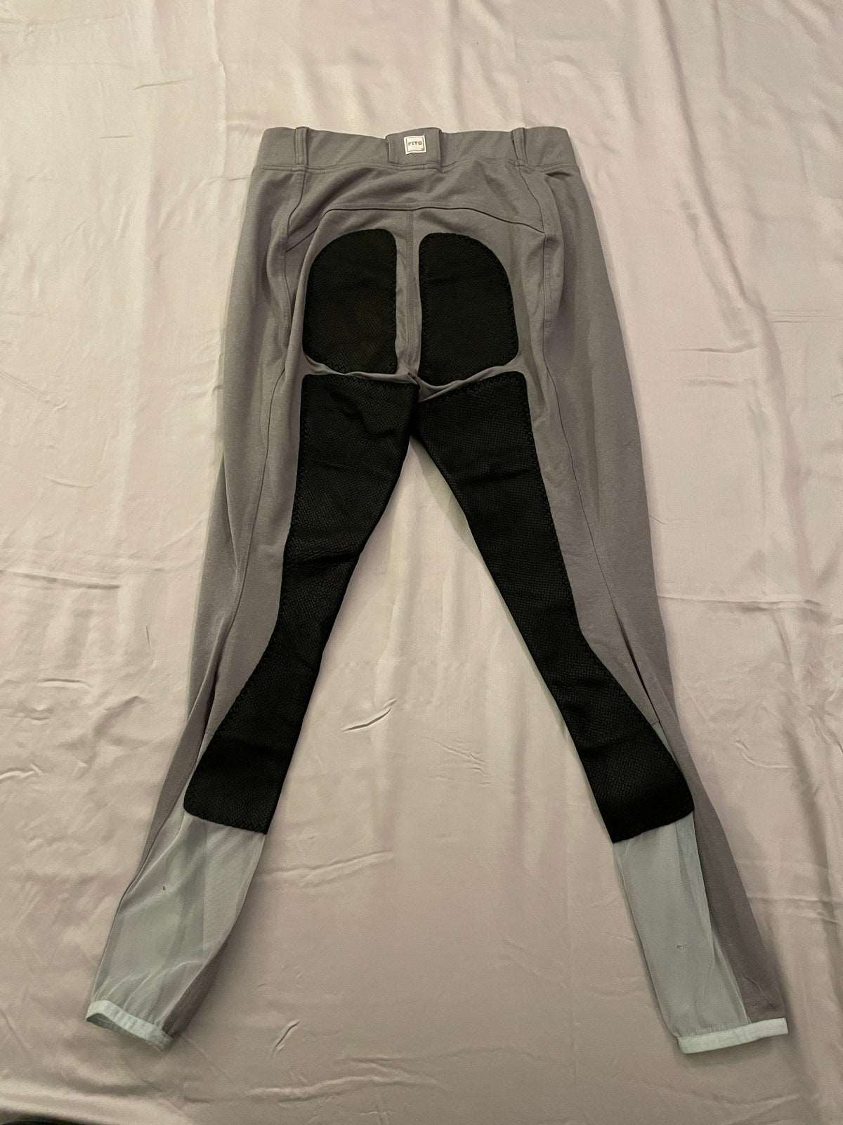 ThriftedEquestrian Clothing Large FITS Full Seat Breeches - Large