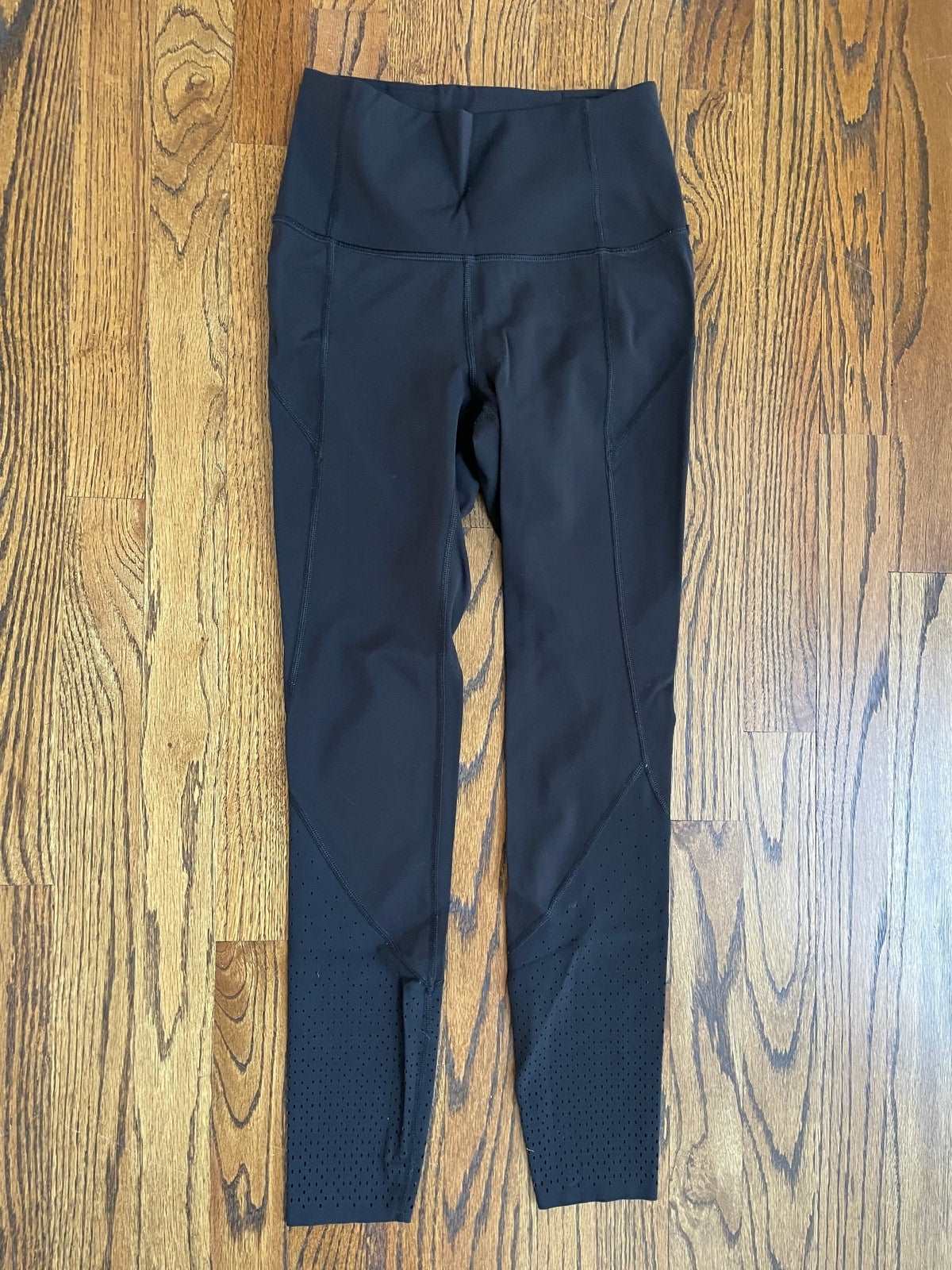 ThriftedEquestrian Clothing 4 Lululemon 3/4 Leggings - 4